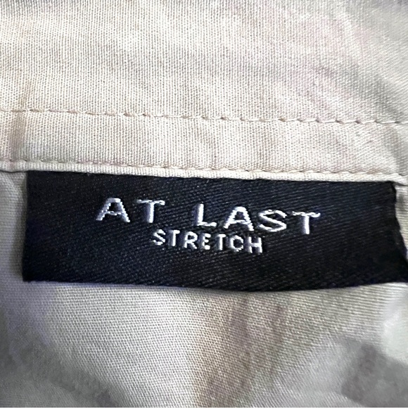 At Last Women’s Tan Button Up Shirt Size Large Like New High Quality - Picture 5 of 7